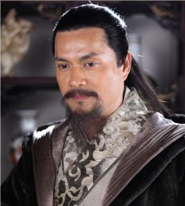 呂良偉 飾 木青