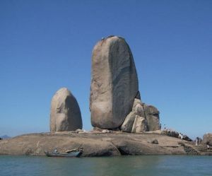 半洋石帆 半洋石帆