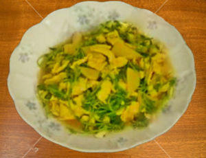 豆苗山雞片 豆苗山雞片