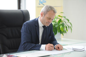 沃爾夫岡&middot;約瑟夫&middot;艾格