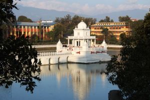 王后水池 王后水池