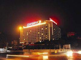 9·4鳳凰少女遭猥褻跳樓死亡事件 9·4鳳凰少女遭猥褻跳樓死亡事件