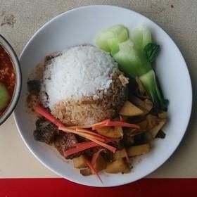 紅燒魚蓋飯 紅燒魚蓋飯