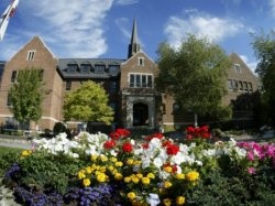 阿爾哥瑪大學學院 阿爾哥瑪大學學院