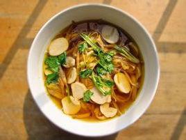 黃花菜蘑菇湯 黃花菜蘑菇湯