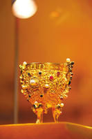 金甌永固杯 金甌永固杯