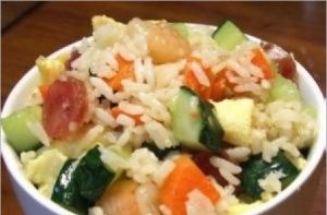 青瓜蝦仁臘腸炒飯