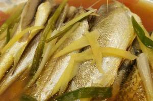 微波爐版清蒸小黃魚 微波爐版清蒸小黃魚