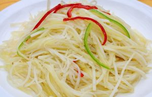 糖溜土豆 糖溜土豆