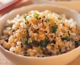 芝麻巴西里飯 芝麻巴西里飯