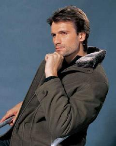 寧波市僑蒙服飾有限公司