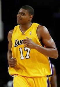 安德魯·拜納姆