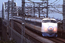 （圖）0系退出東海道新幹線服務的告別班次（YK8編組）