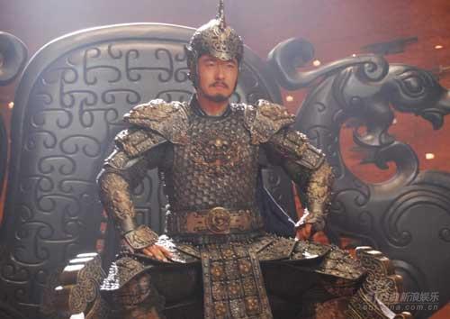 此人曾怒砍500緬甸士兵 平亂中緬邊境,最後卻死在日本的炮彈 此人曾怒砍500緬甸士兵 平亂中緬邊境,最後卻死在日本的炮彈