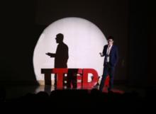 馬曉東在TED演講