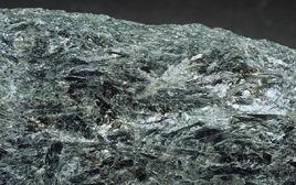 陽起石[矽酸鹽類礦物]