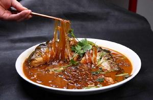 炸熘冬粉和草魚 炸熘冬粉和草魚