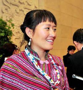 白瑪曲珍 白瑪曲珍