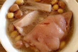 鯽魚燉豬蹄 鯽魚燉豬蹄