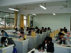 靈壽縣農業技術中專學校 靈壽縣農業技術中專學校