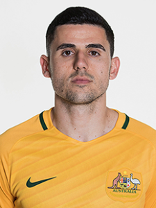 湯姆·羅吉奇 湯姆·羅吉奇