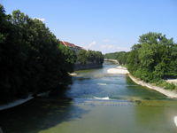 伊薩爾河流經慕尼黑河段