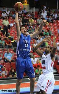 科斯塔·佩羅維奇 科斯塔·佩羅維奇