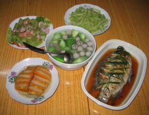 四菜一湯 四菜一湯