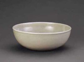 耀州窯月白釉刻花洗 耀州窯月白釉刻花洗