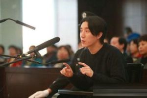 房祖名庭審現場