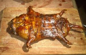 夾棍烤竹鼠 夾棍烤竹鼠