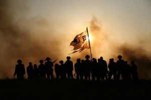 《高粱紅了》劇照