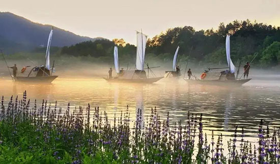 8月最佳旅行地，簡直美skr人！