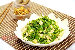 柳芽拌豆腐