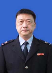 易軍[國家稅務總局黔西南州稅務局副局長]