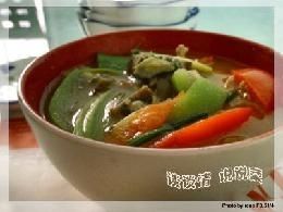 皮蛋蕃茄絲瓜湯 皮蛋蕃茄絲瓜湯