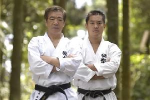 朱雪璋與日本空手道金澤大師合照