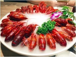 冰鎮小龍蝦 冰鎮小龍蝦