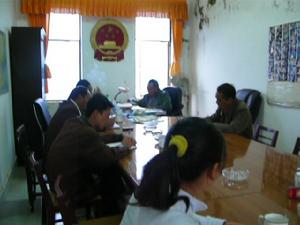 （圖）黨員學習開會情景