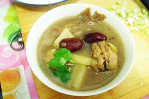 雞肉土豆湯 雞肉土豆湯