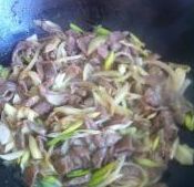 雙蔥炒羊肉 雙蔥炒羊肉