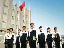 朝氣蓬勃的學生