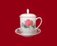 紅色官窯釉下五彩菊花勝利杯 紅色官窯釉下五彩菊花勝利杯