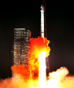 2010年11月1日1日零時26分長征三號丙運載火箭成功將第六顆北斗導航衛星送入太空