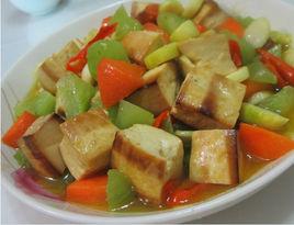 胡蘿蔔燉豆腐 胡蘿蔔燉豆腐