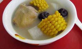 玉米山藥燉雞湯 玉米山藥燉雞湯