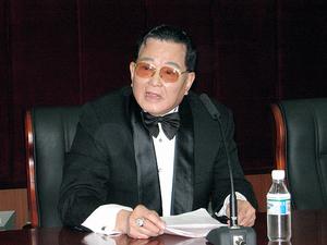 肖法剛在嘉應學院講學