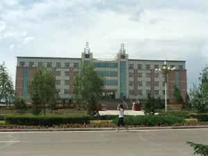 天山辦事處附近照片