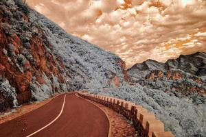 國家攝影師拍攝的紅外源片白河大峽谷