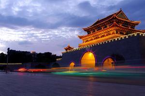 南城門[雲南曲靖南城門]